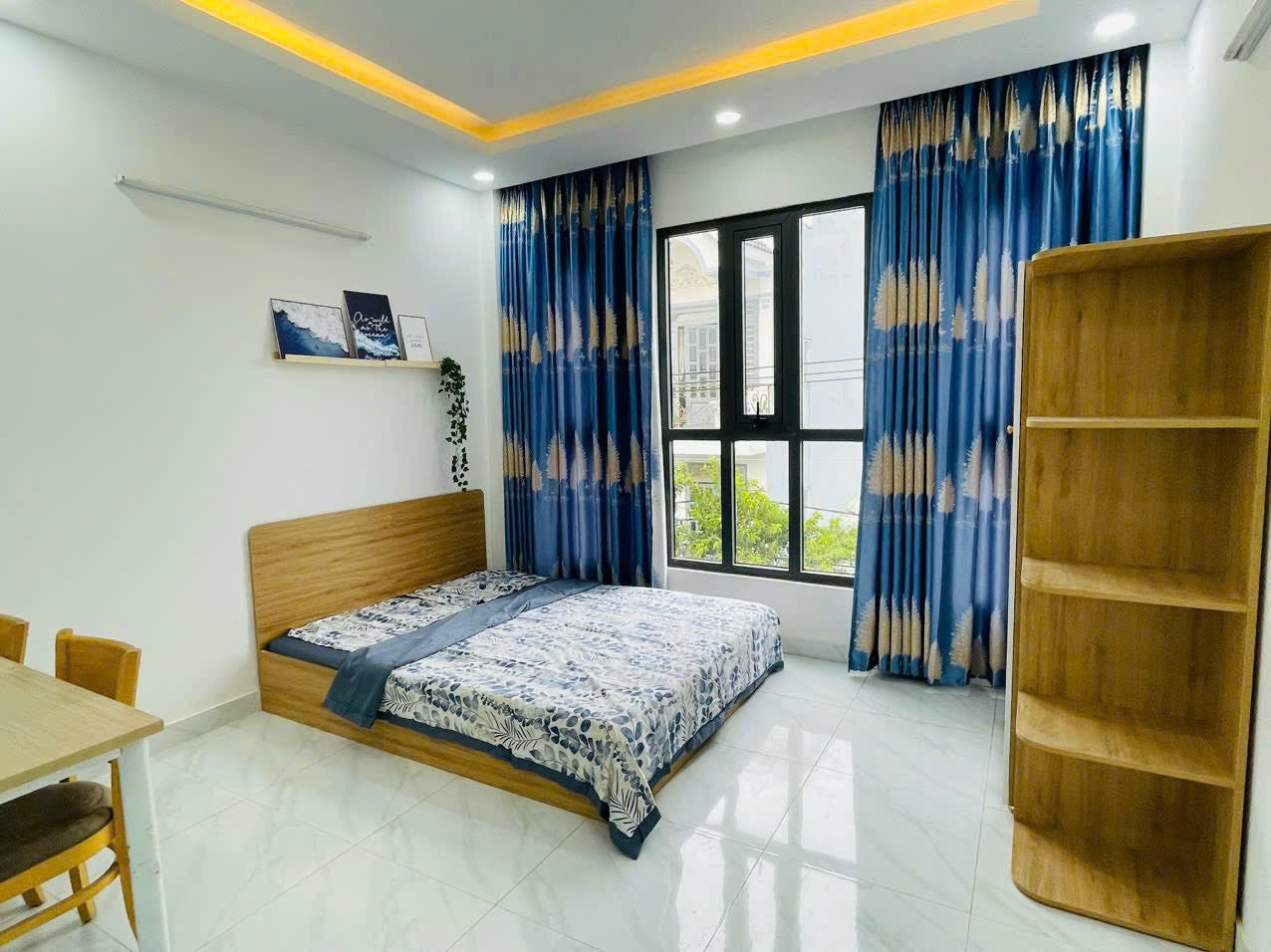 [007602]DS9STUSK-SM01