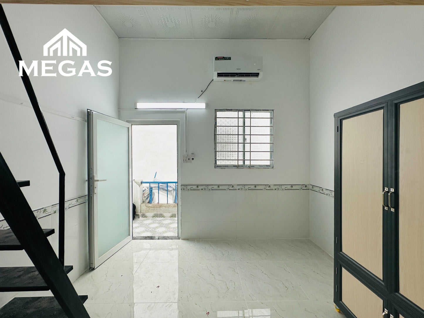 [005961]NVSDUPST-SM01