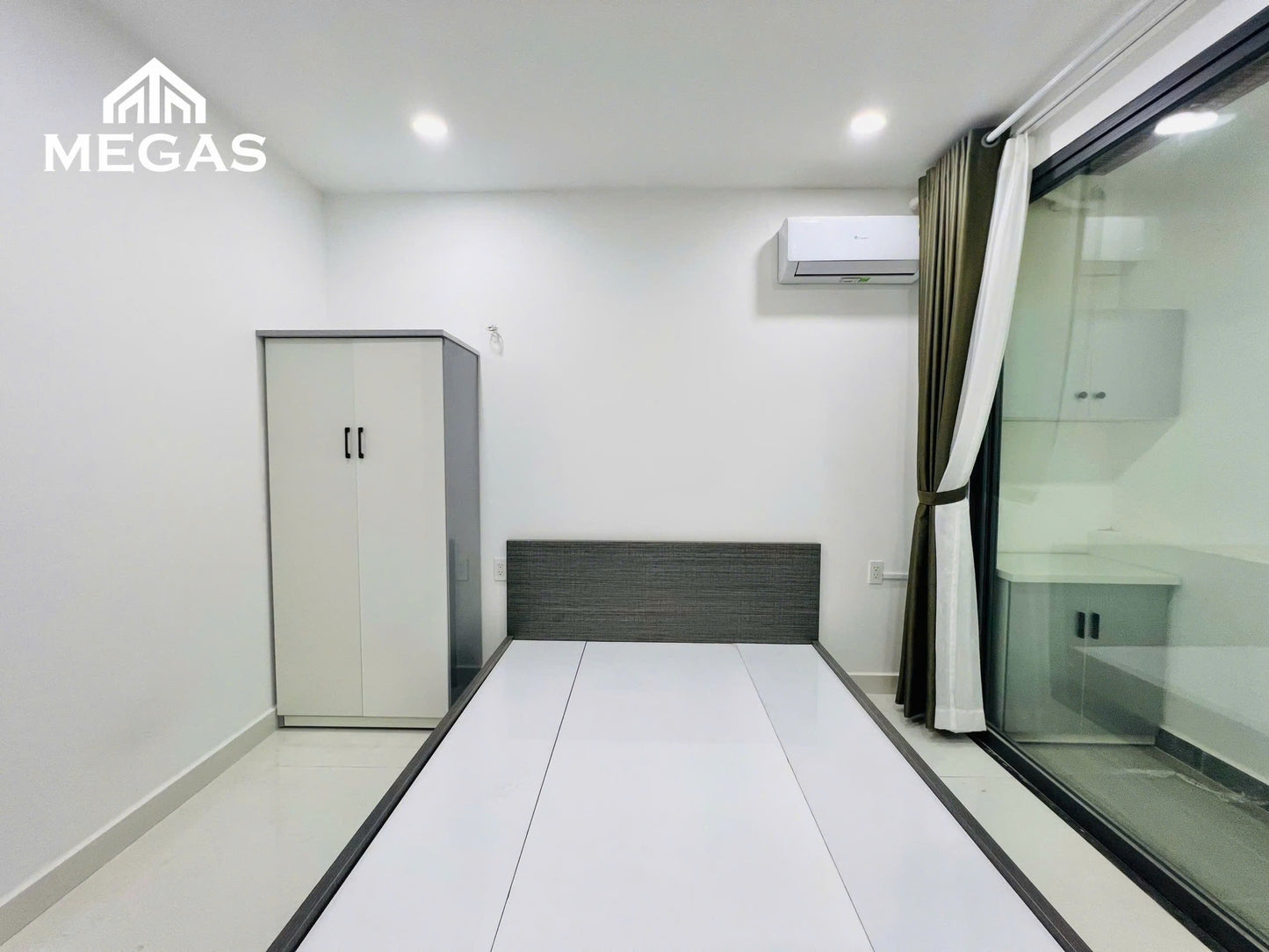 [003881]NHTSTUST-NM01