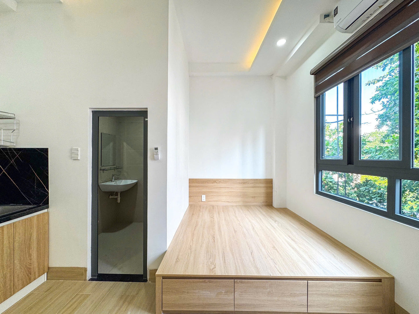 [003931]TKTQSTUSK-NM01