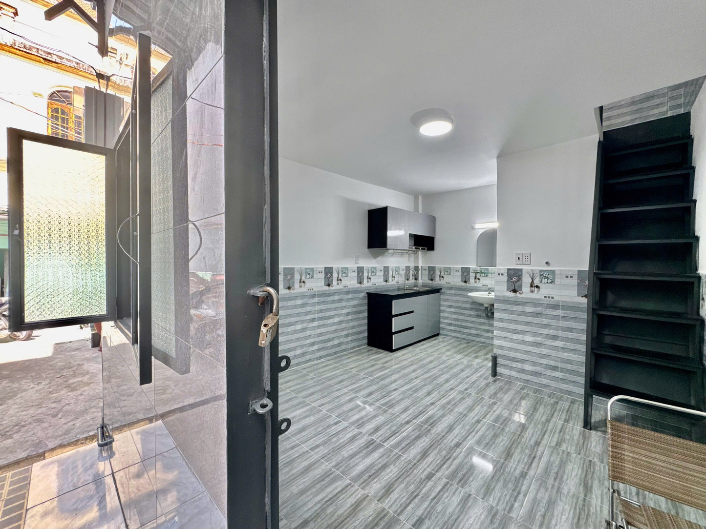 [004011]NMCDUPSK-LG01