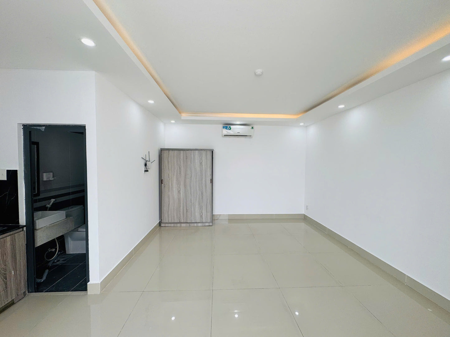 [004321]THSTUBC-LG02