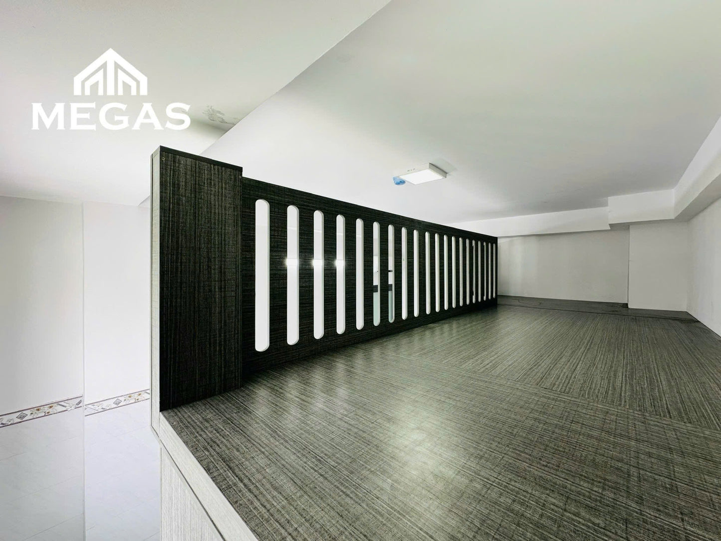 [004571]NMCDUPSK-NM01