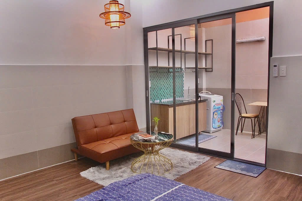 [004581]LTHSTU1PNST-NM01