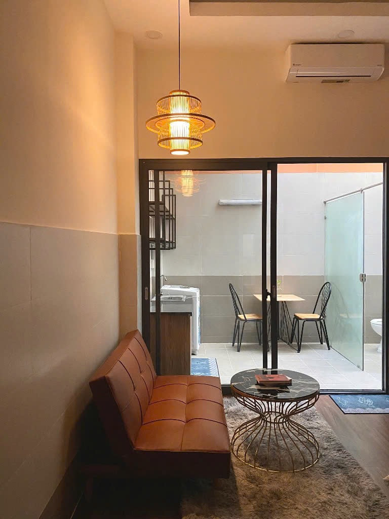 [004581]LTHSTU1PNST-NM01