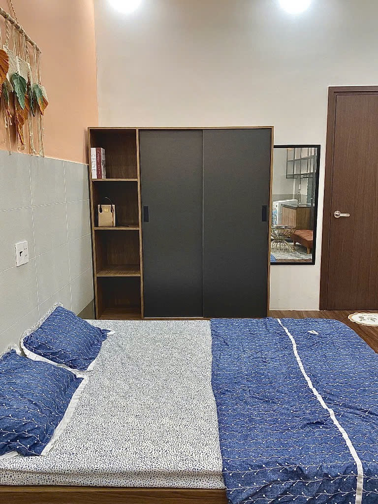 [004581]LTHSTU1PNST-NM01