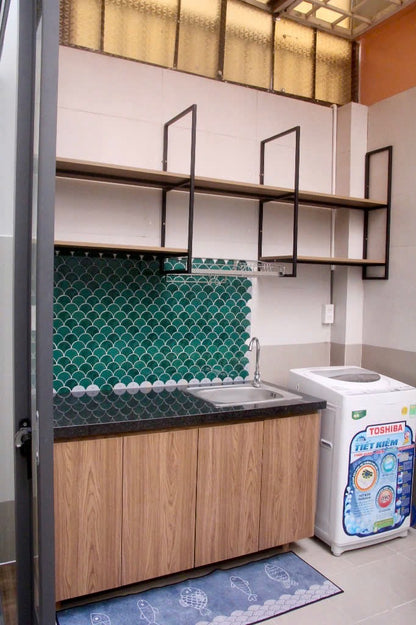 [004581]LTHSTU1PNST-NM01