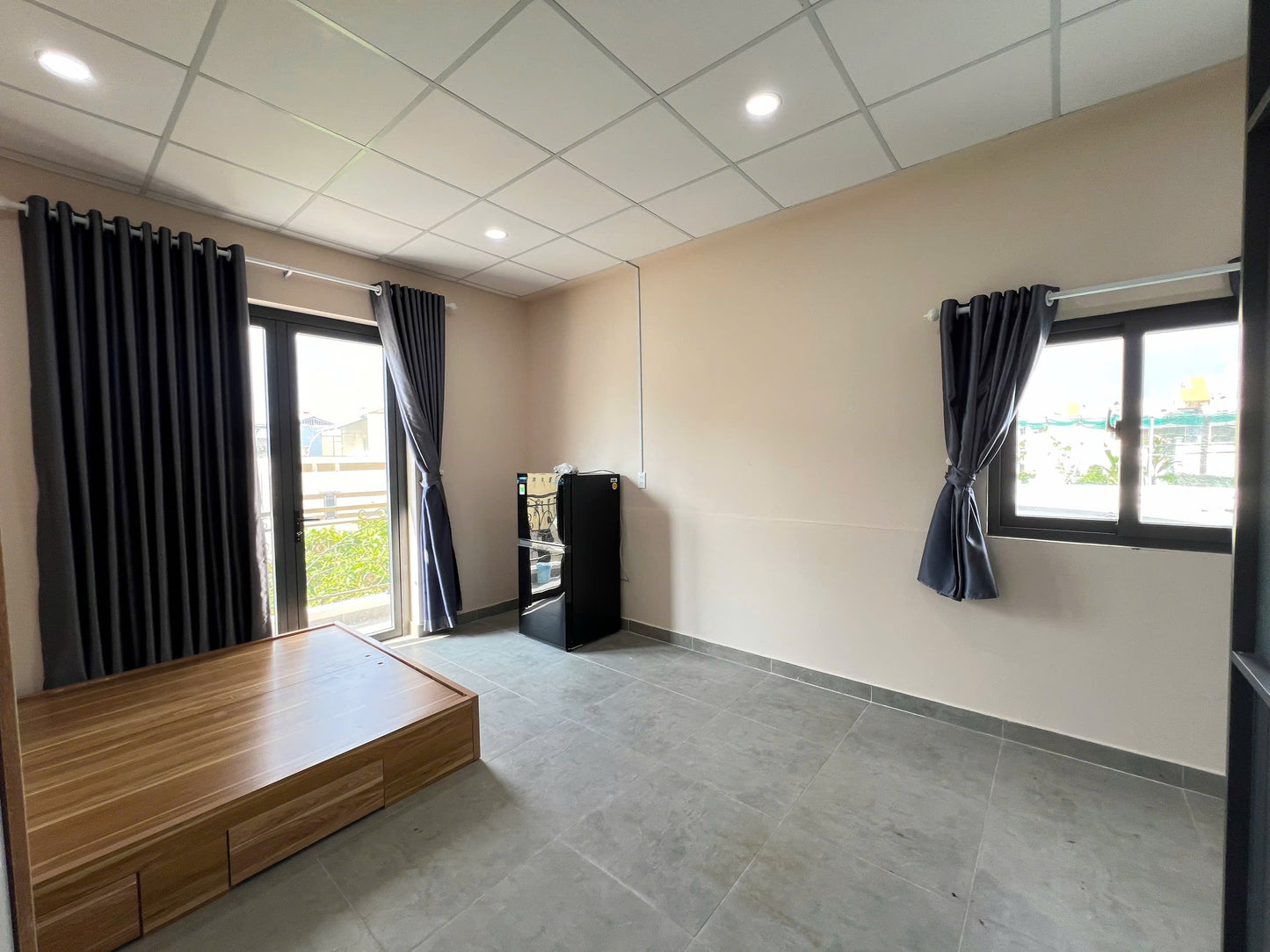 [004601]DNSTUBC-LG01