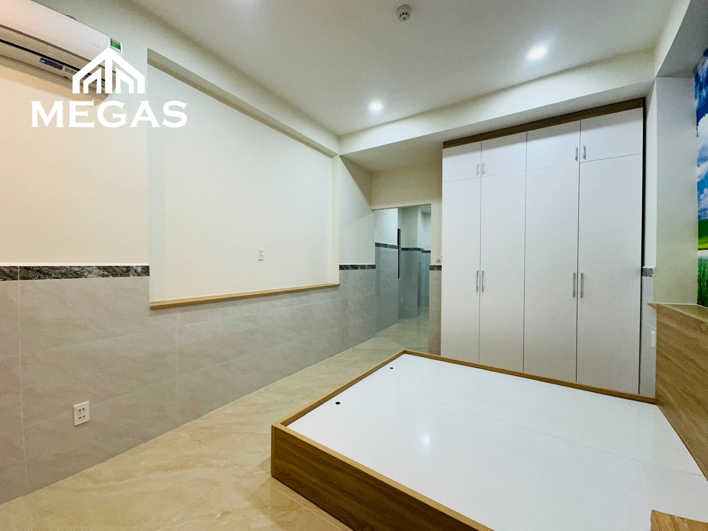 [004711]KVSTUSK-LG02