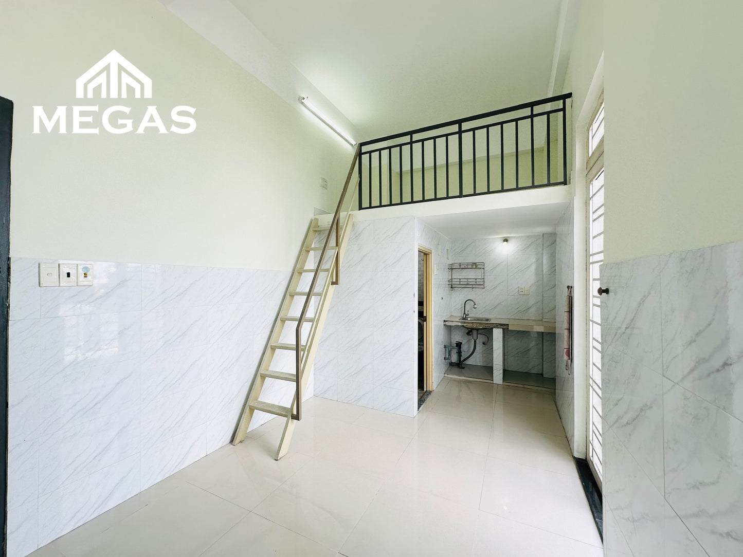 [005031]LTHDUPBC-SM01