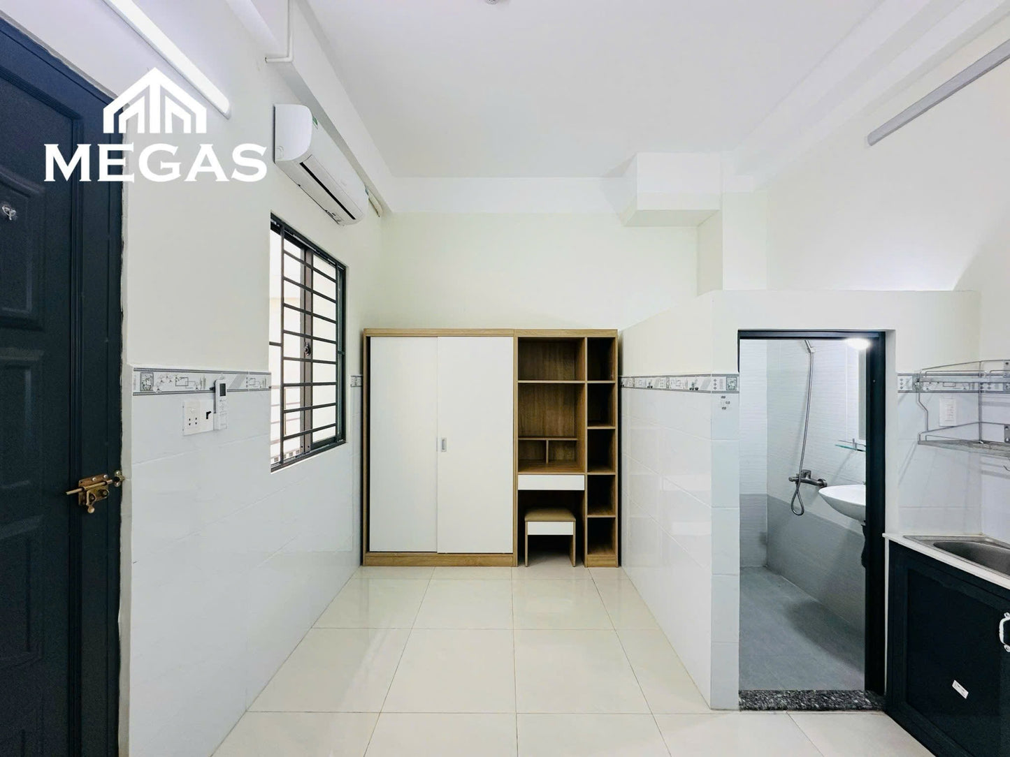 [005241]LTTSTUST-SM01