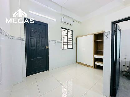 [005241]LTTSTUST-SM01