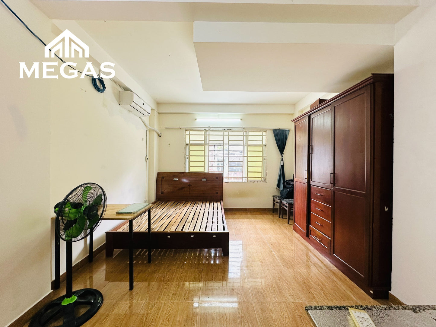 [005511]SKSTUSK-NM01