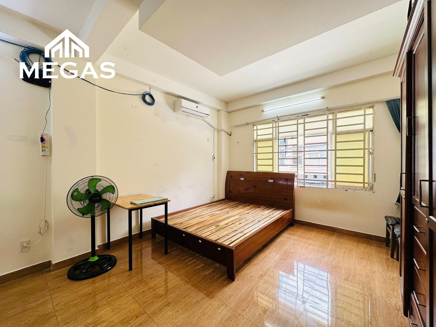 [005511]SKSTUSK-NM01