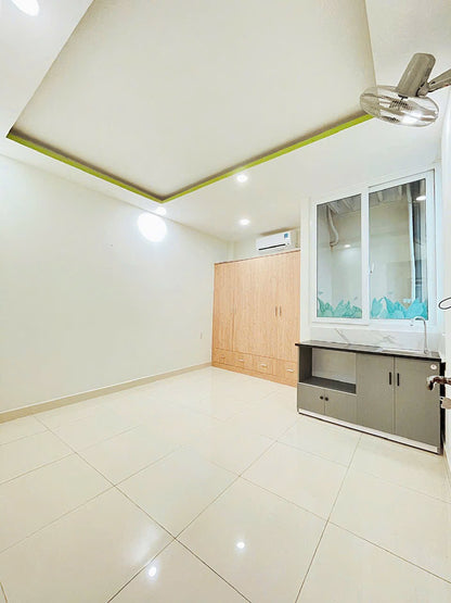 [005691]DMCSTUST-SM01