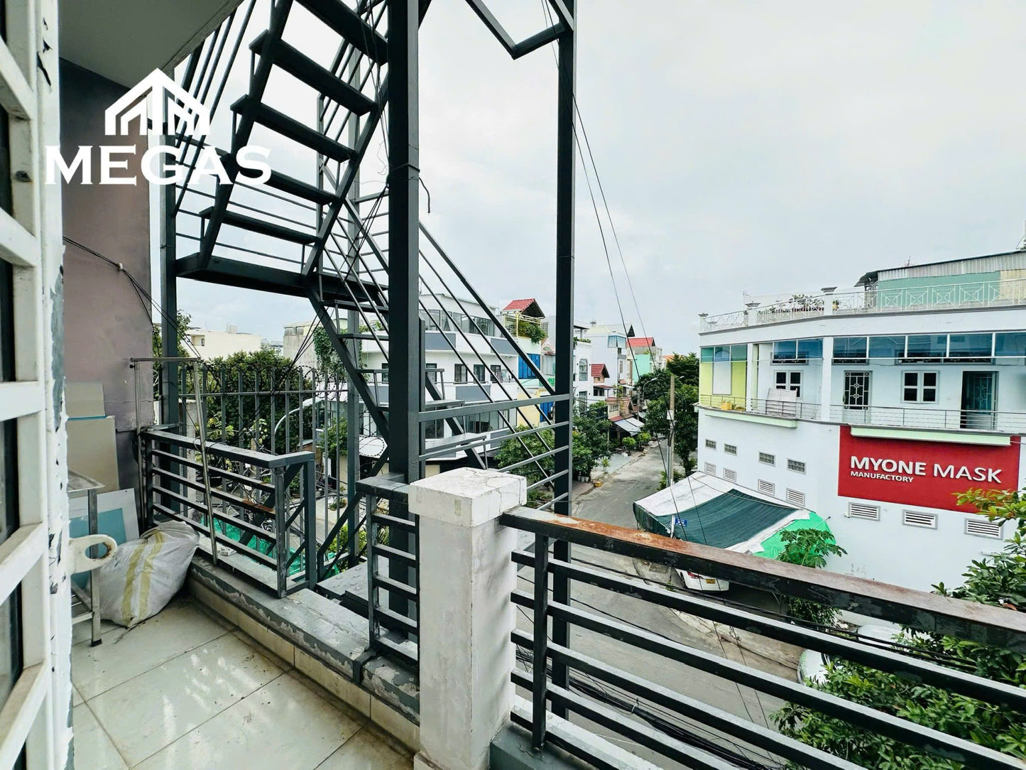 [005731]D13DUPSK-SM02