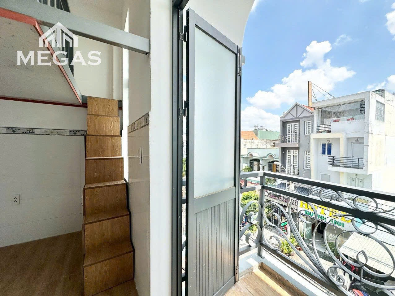 [006351]D11DUPBC-SM01