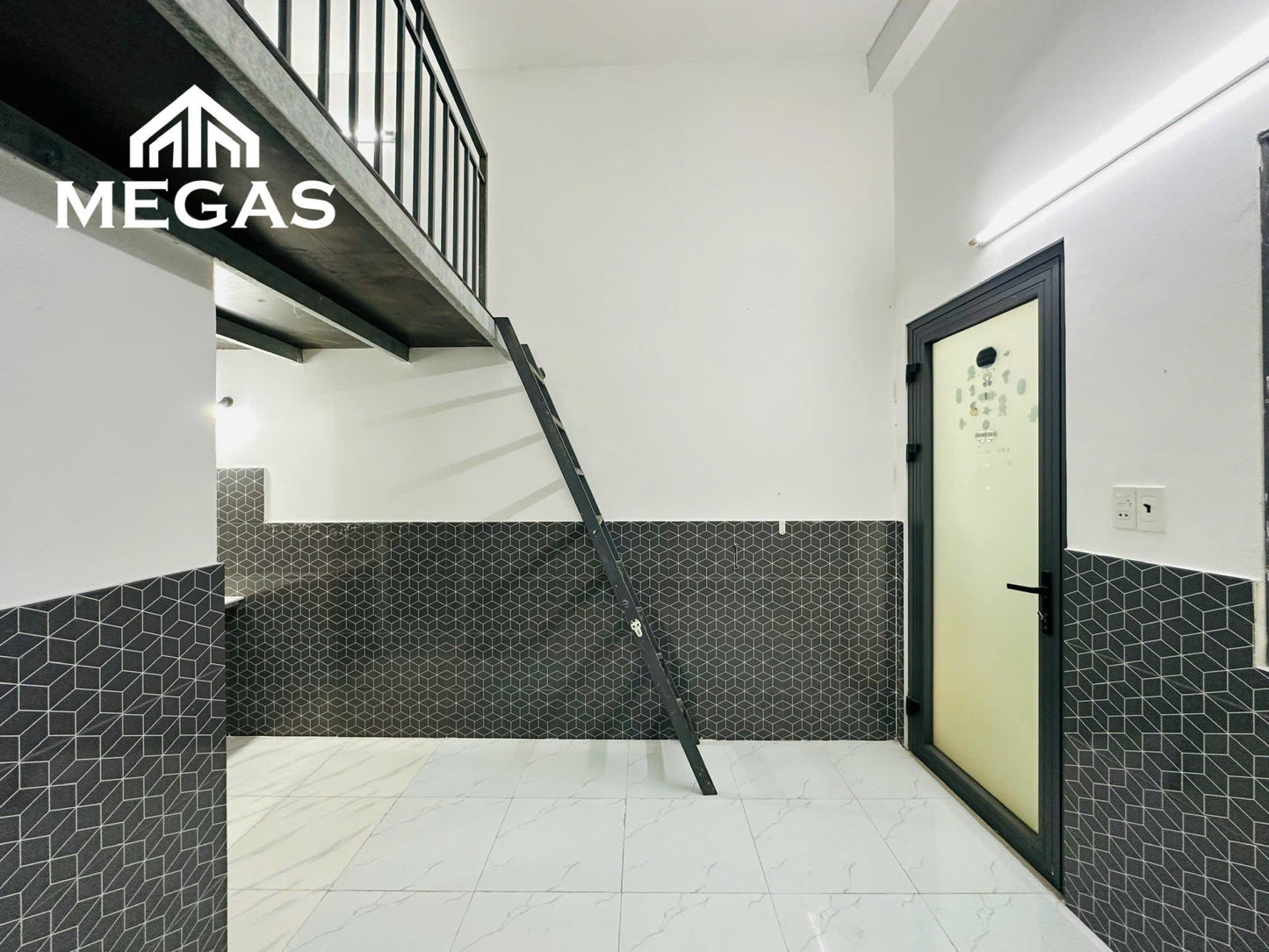 [006581]LTTDUPSK-SM01