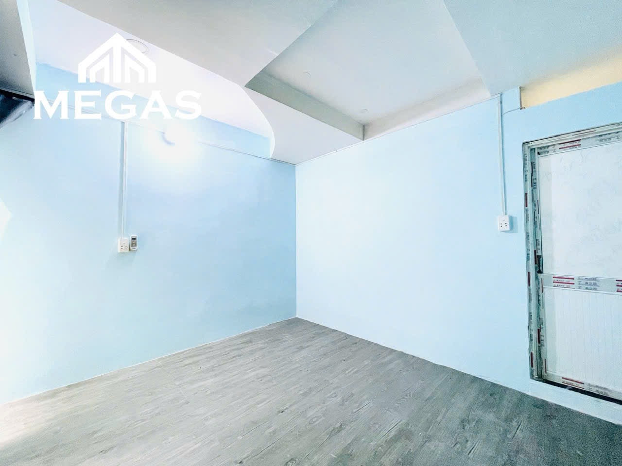 [006731]TDTSTUST-SM02