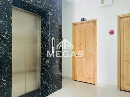 [008121]NNNSTUSK-LG01