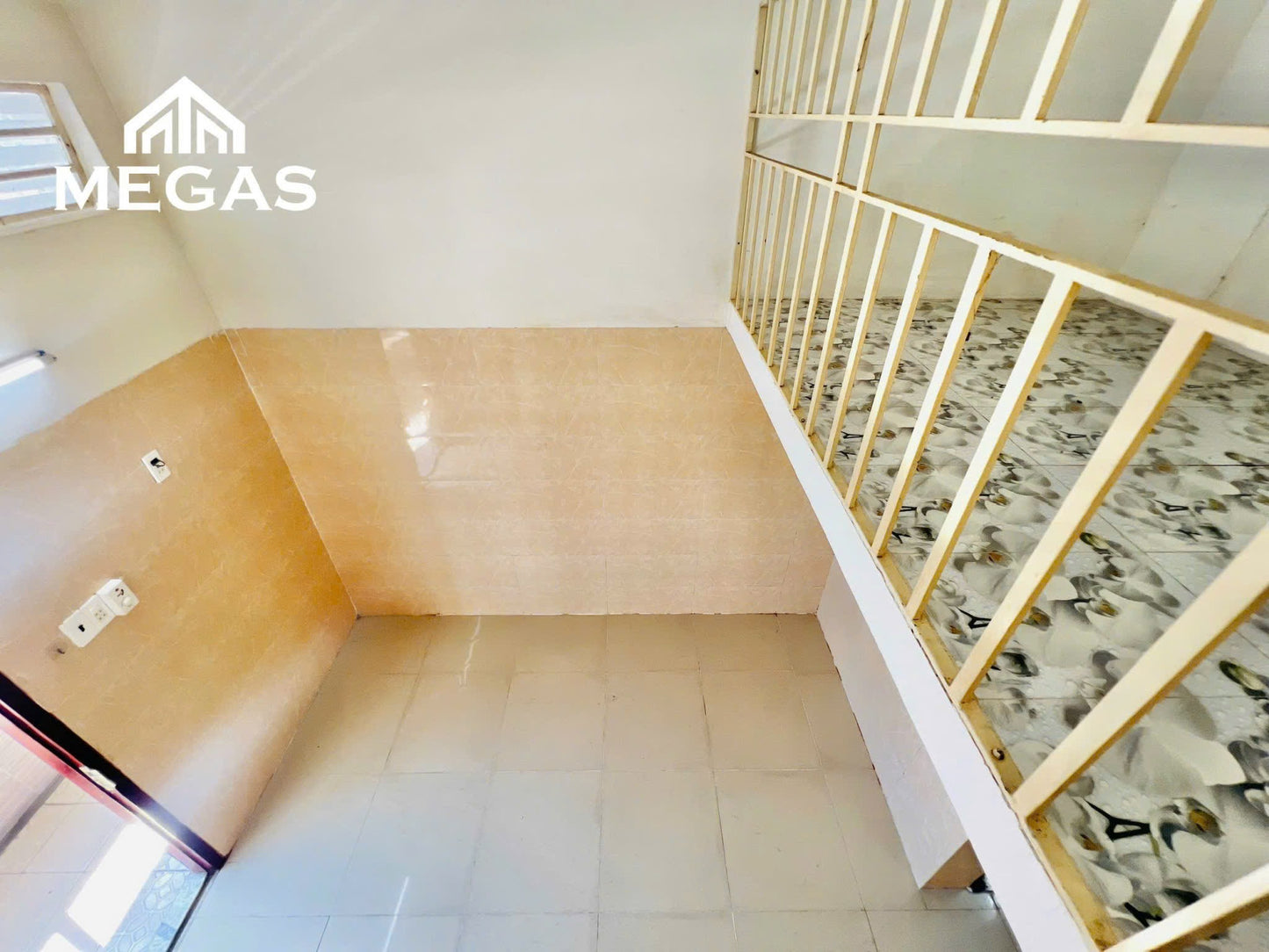 [008272]SCDUPST-SM01