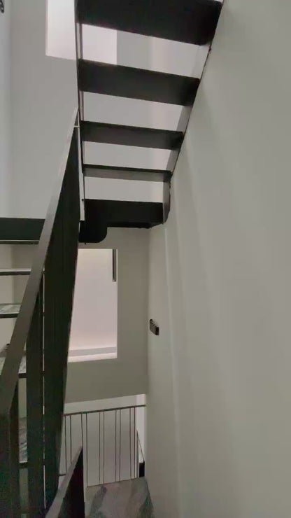 [006425]VTTSTUST-NM03