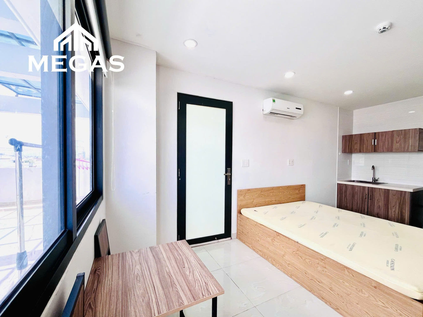 [002434]SHSTUSK-NM01