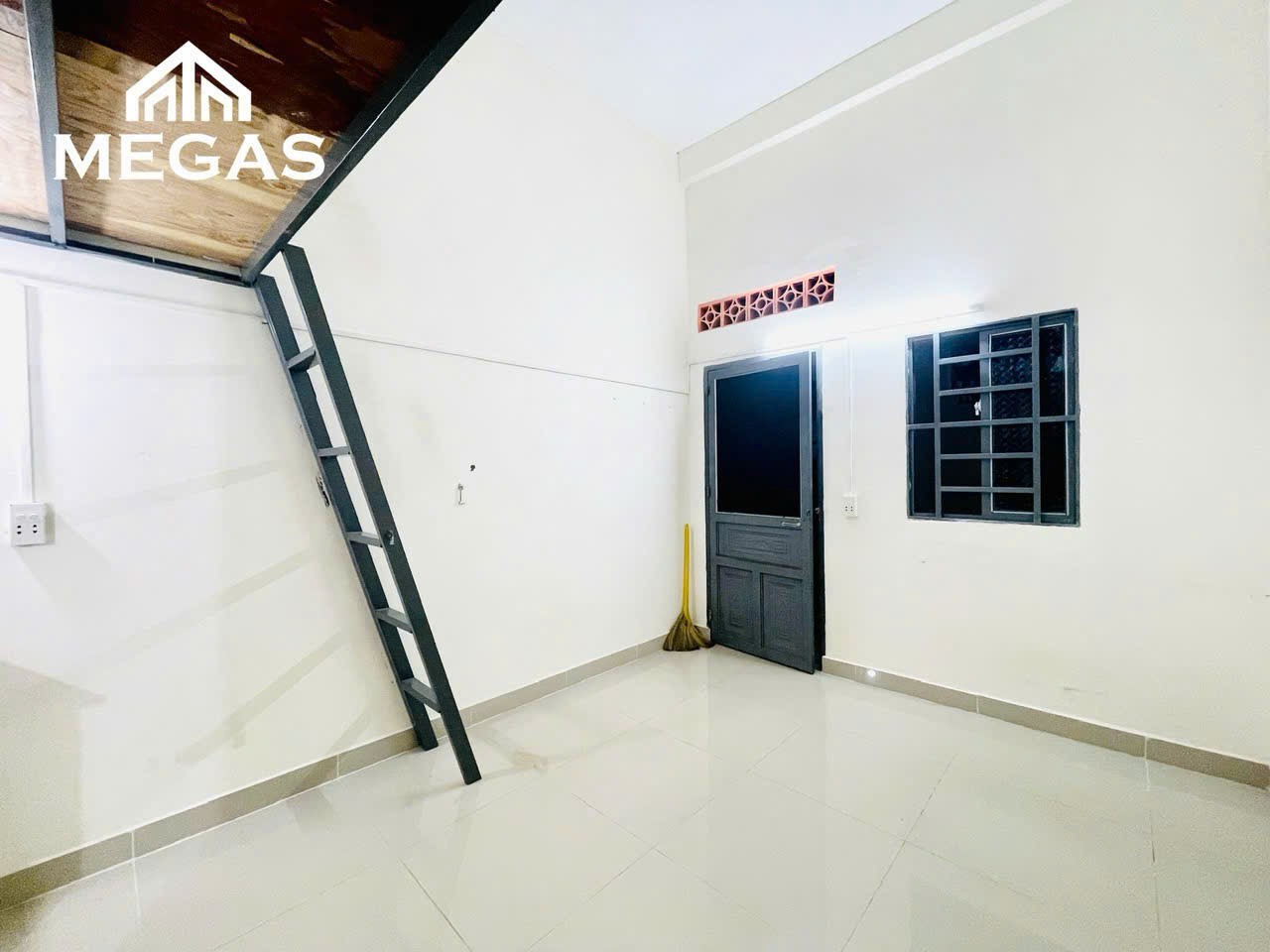 [002041]HBDUPST-NM01