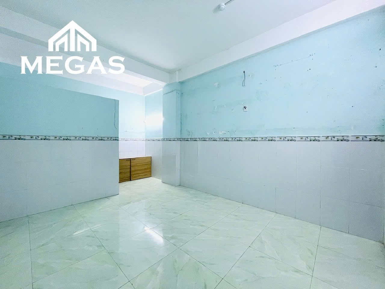 [000461]KTHSTUST-SM01