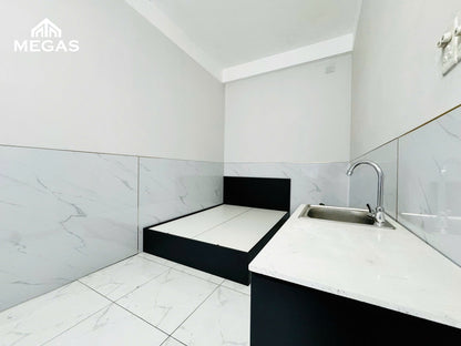 [001291]THDSTUST-NM02