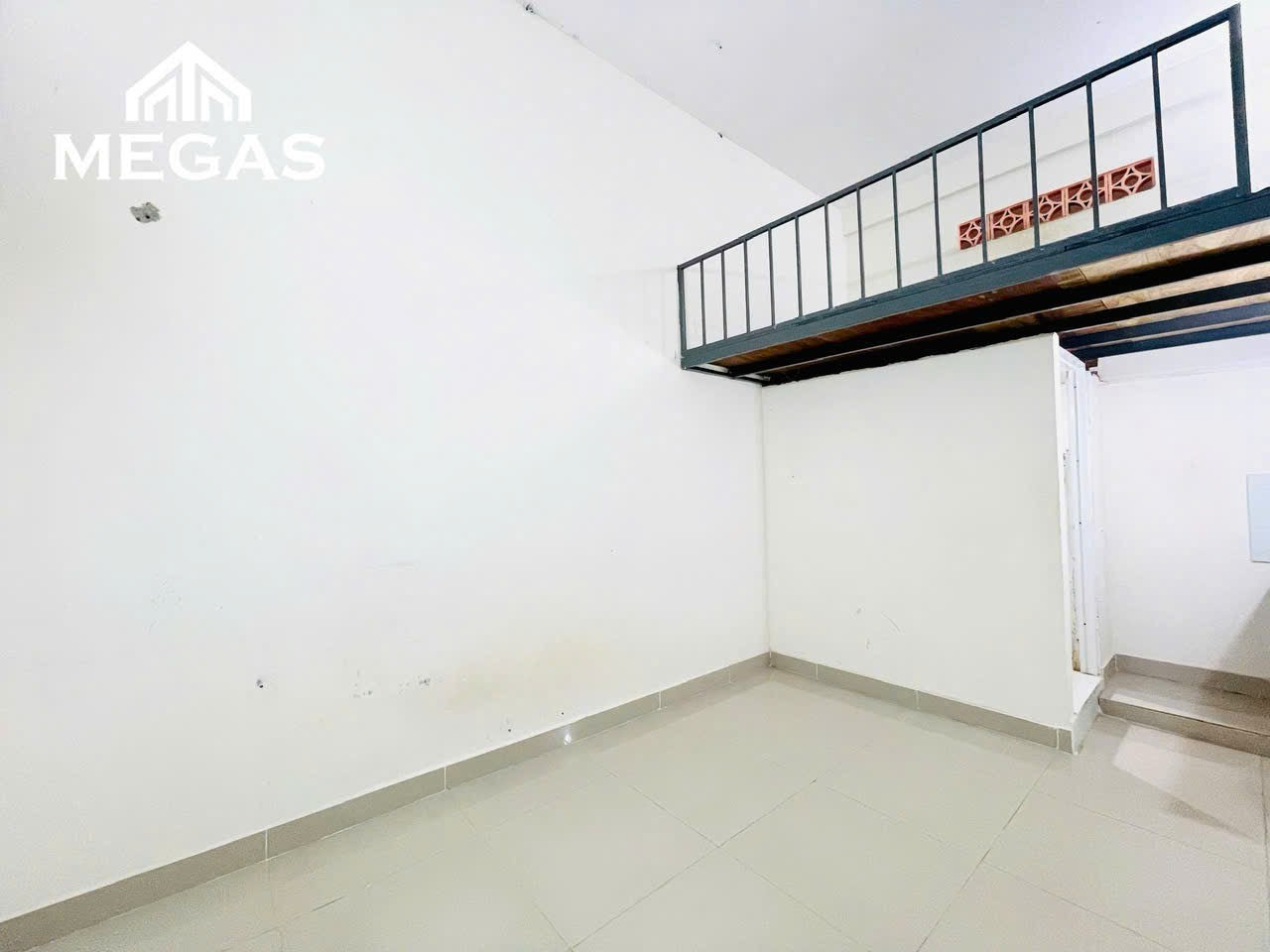 [002041]HBDUPST-NM01