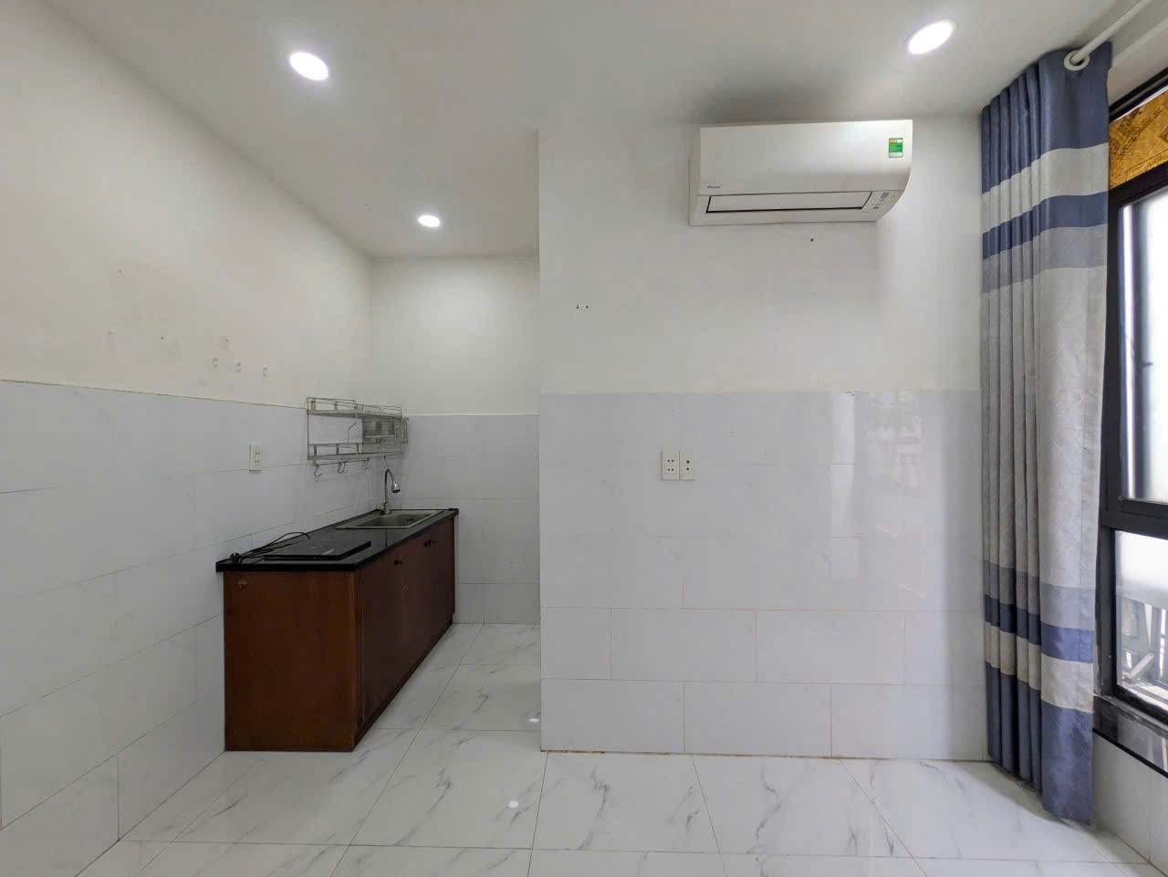 [002611]KVSTUSK-NM01