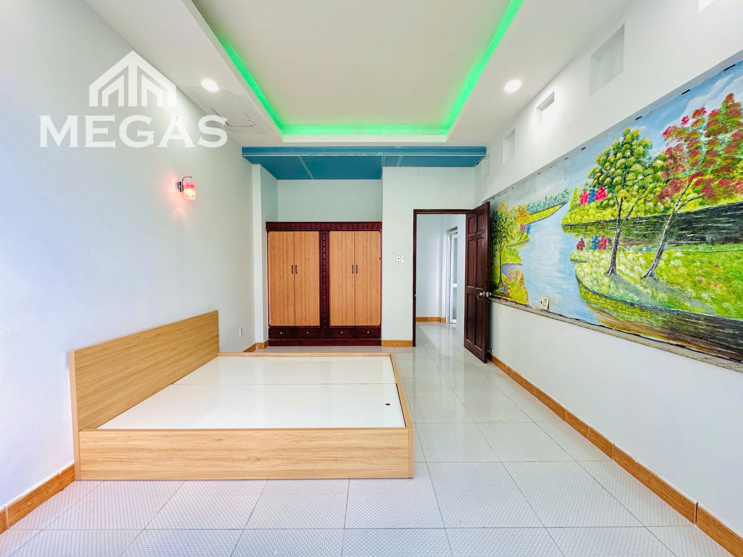 [002711]VLSTUSK-NM01