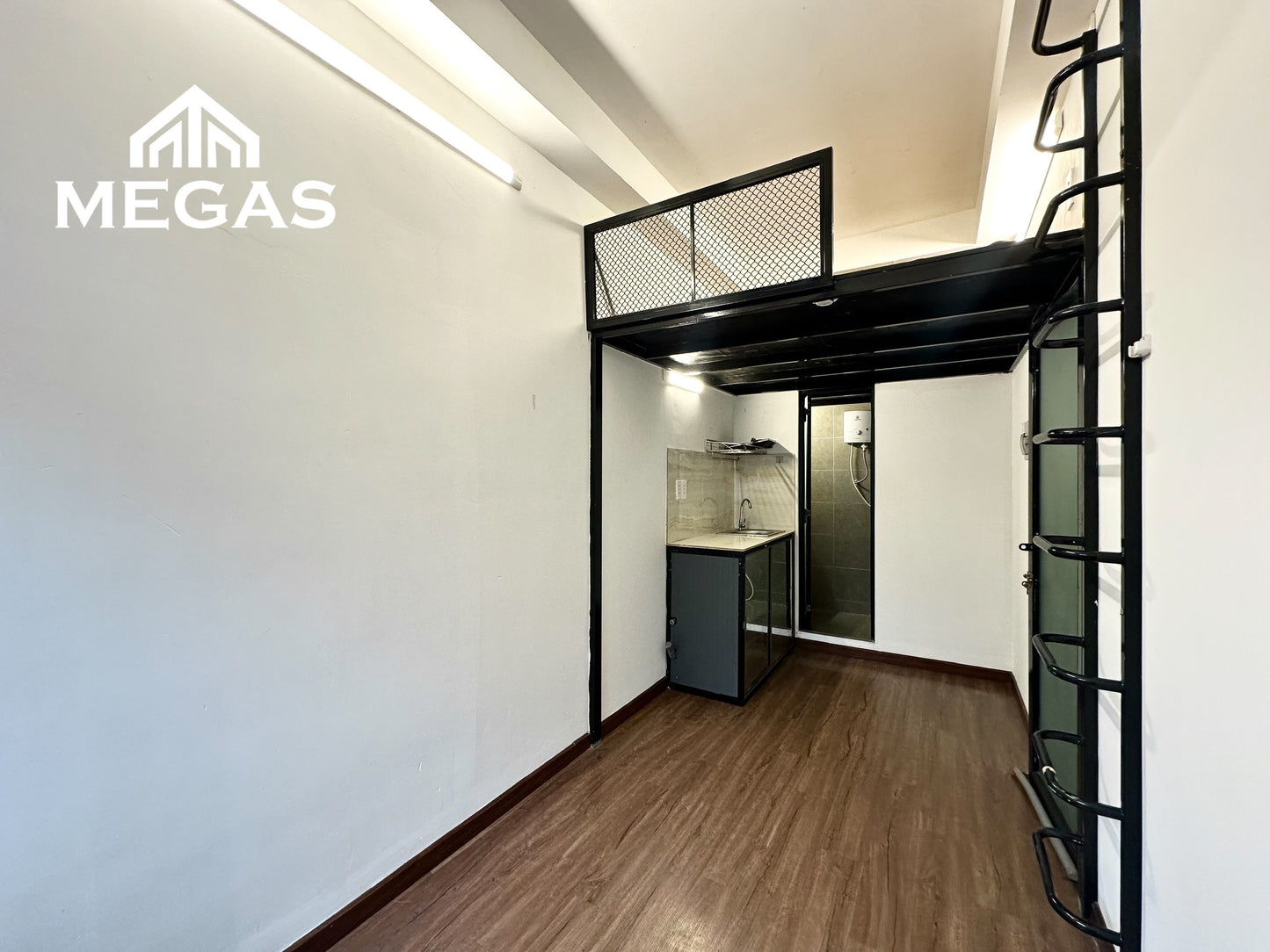 [000471]NQDDUPBC-LG04