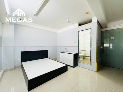 [001301]THDSTUST-LG03