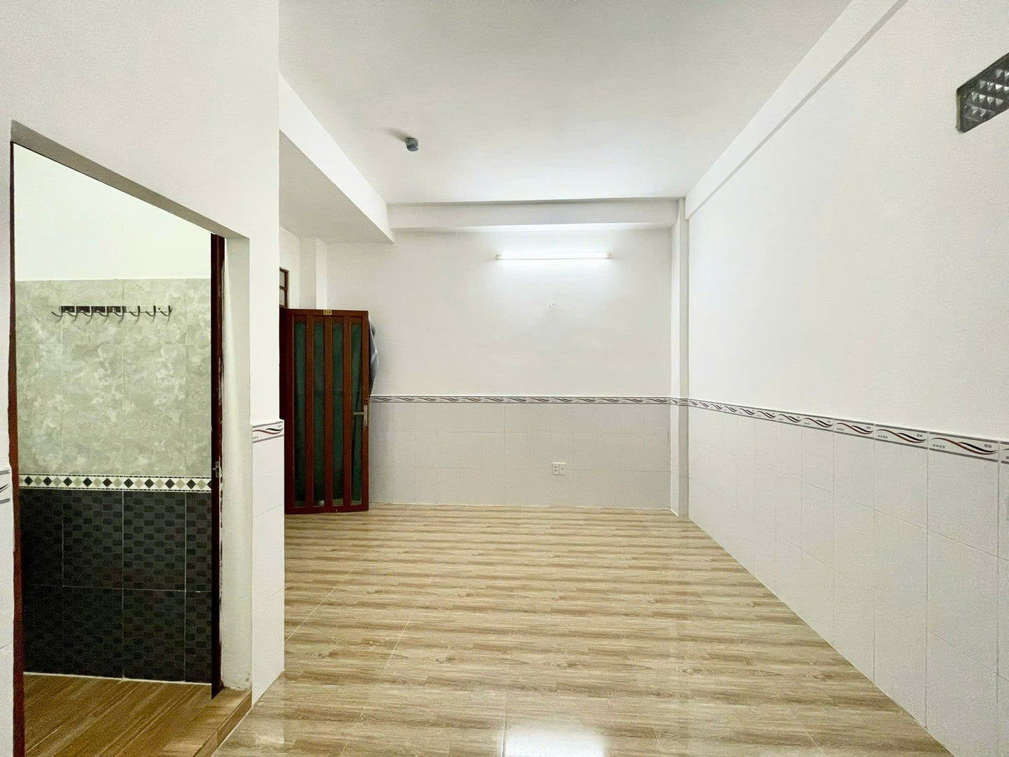 [000751]THSTUST-NM01