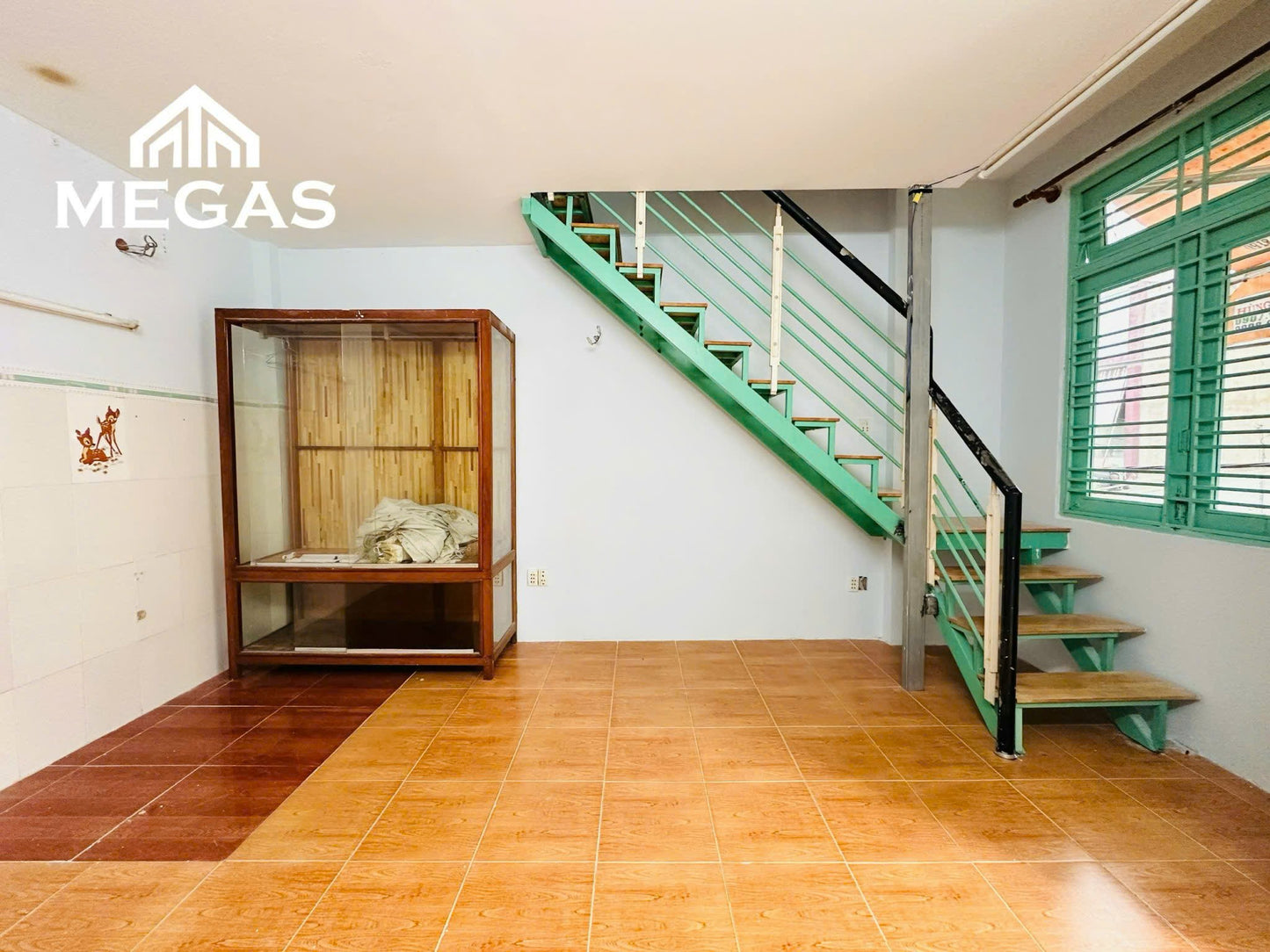 [002111]TNHDUPBC-LG01