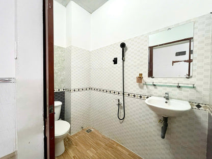 [000751]THSTUST-NM01