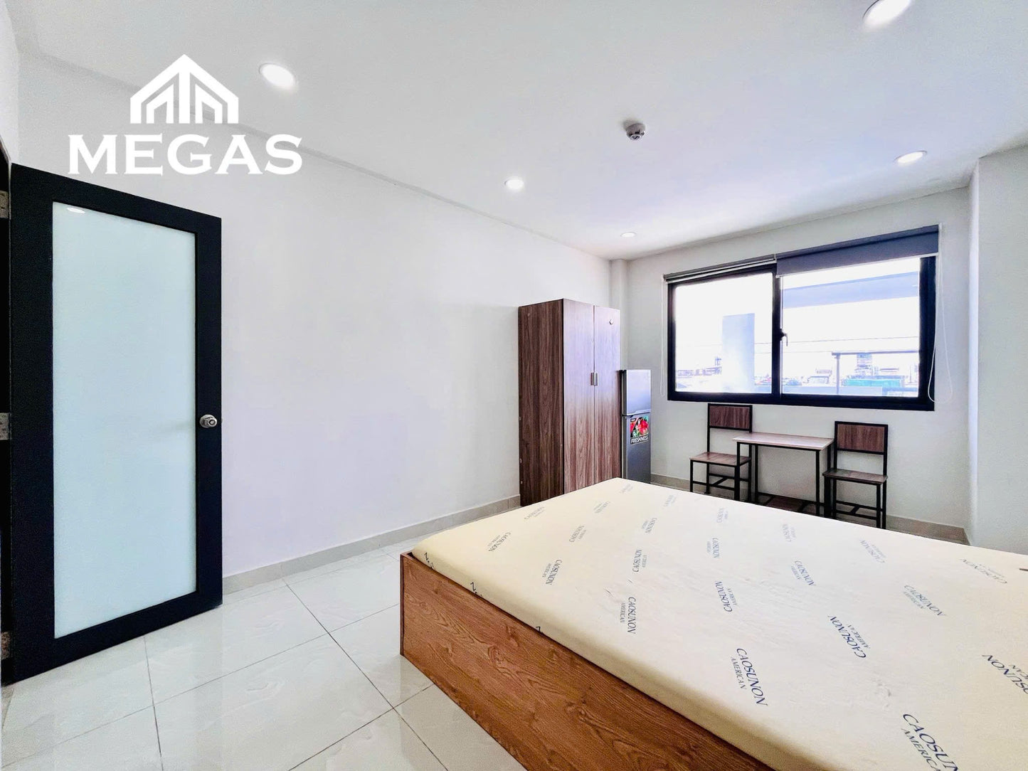 [002434]SHSTUSK-NM01