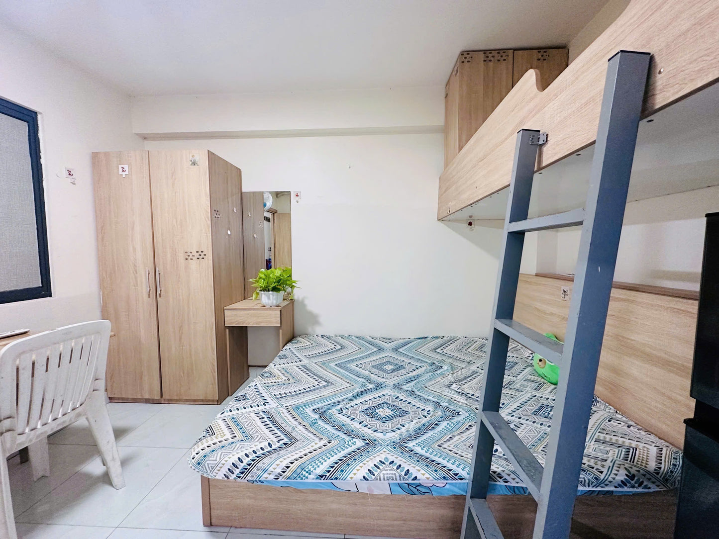 [002671]LVPDUPST-NM01