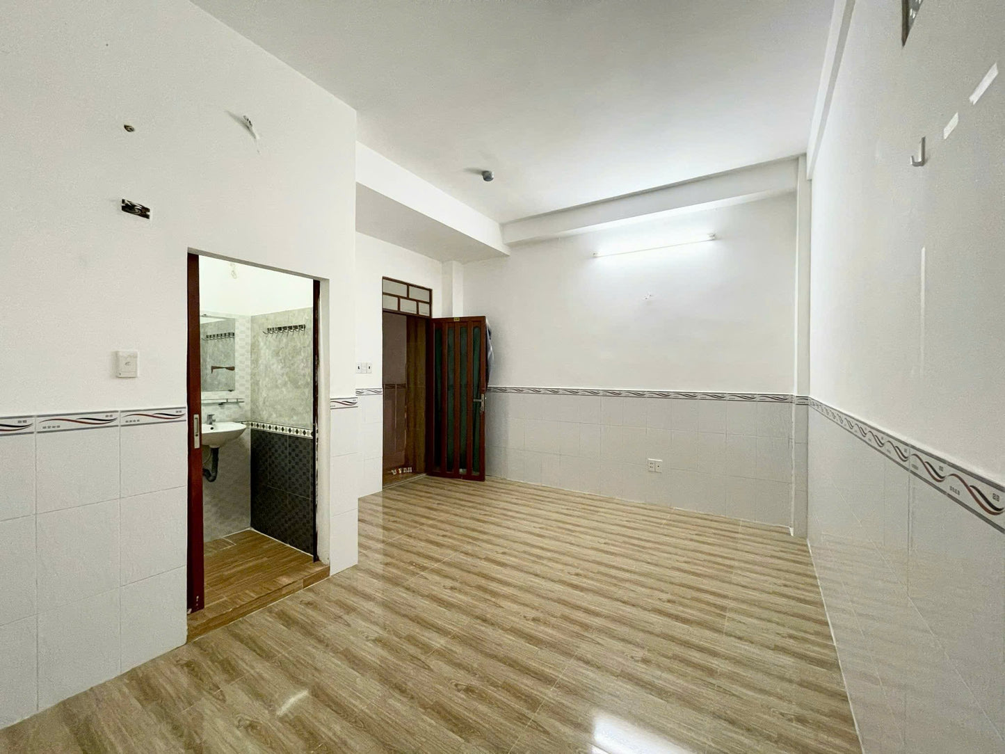 [000751]THSTUST-NM01