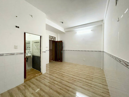 [000751]THSTUST-NM01