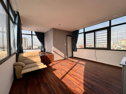 [001771]PTHSTUSK-NM02