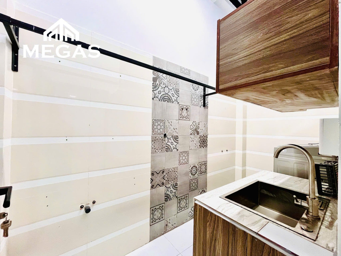 [002444]SHSTUST-NM02