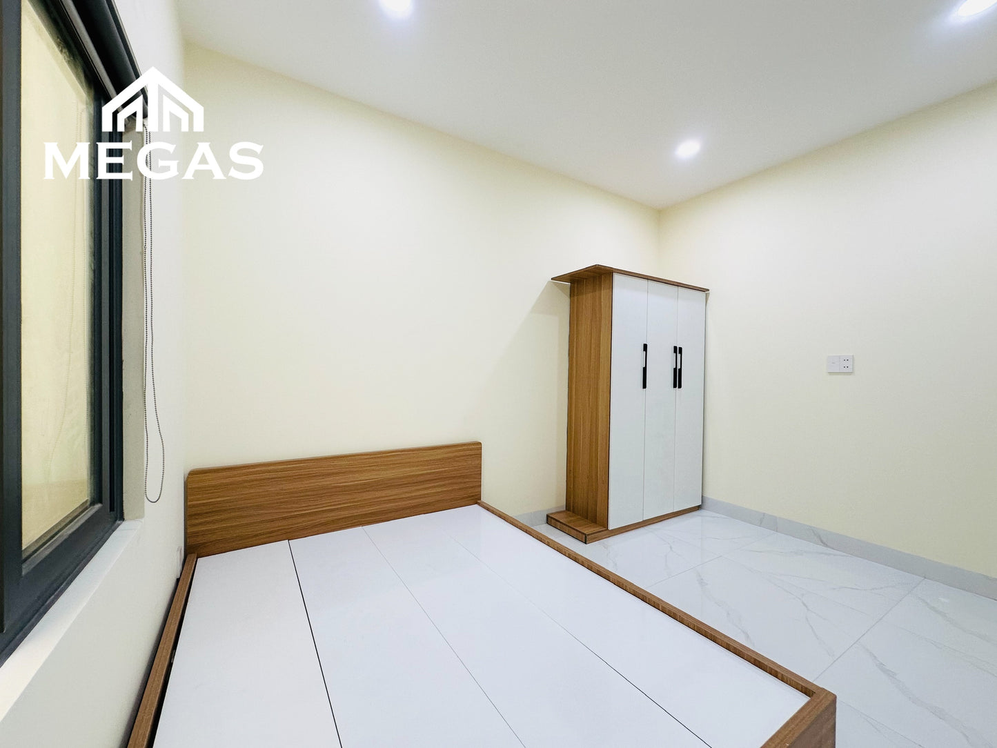 [002541]D15STUSK-NM03