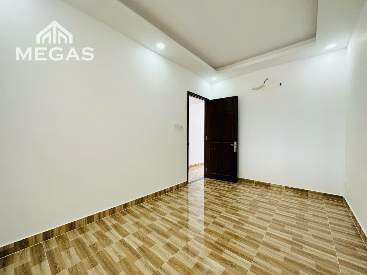 [002211]PA2PNBC-NM01