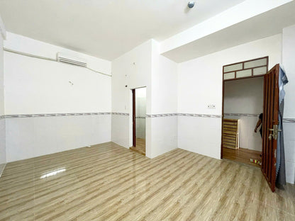 [000751]THSTUST-NM01