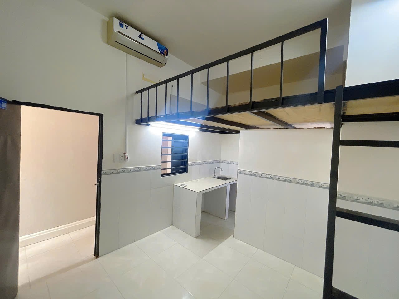 [001621]THDUPST-NM01