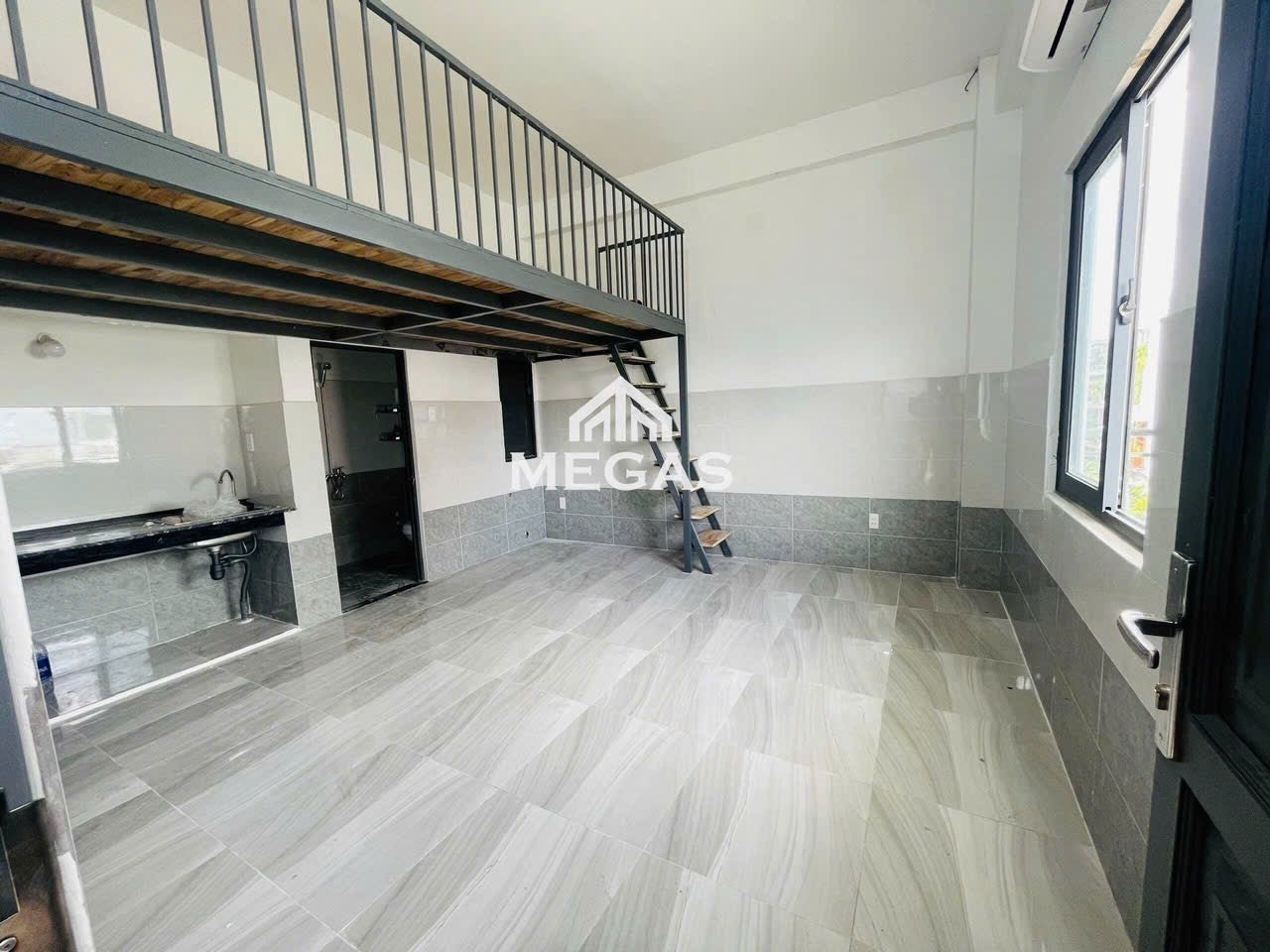 [001891]HDDDUPBC-LG02