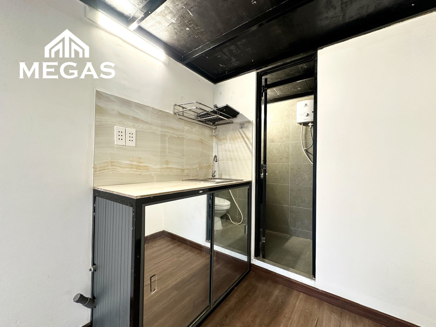 [000471]NQDDUPBC-LG04